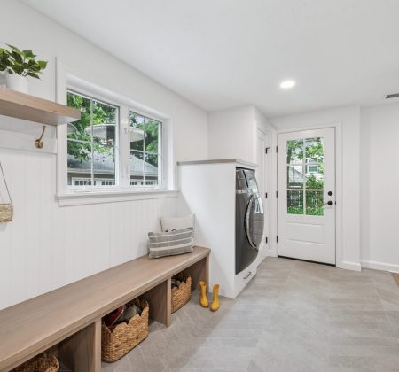 17-104 Orchard Rd_17